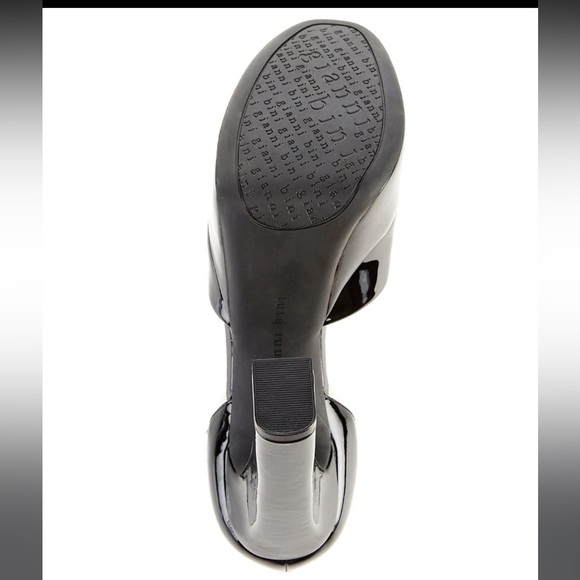 Gianni Bini New in box never used Devi Patent Ankle Strap Platform Pumps - Picture 6 of 9